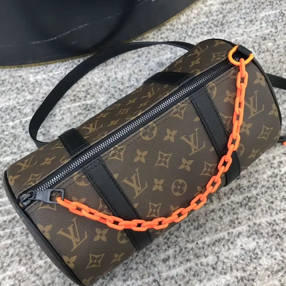 PAPILLON VUITTON LOUIS 0609